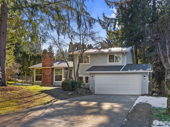 8140 NW Spur Ct, Bremerton, WA 98311