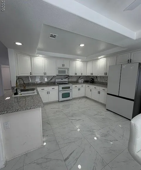 9572 Hawaiian Summer St — Photo 13