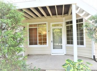 67 Wescott Rd, Bedminster, NJ 07921