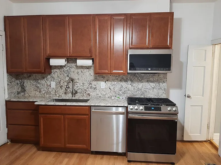6 Sewall St #1 — Photo 3