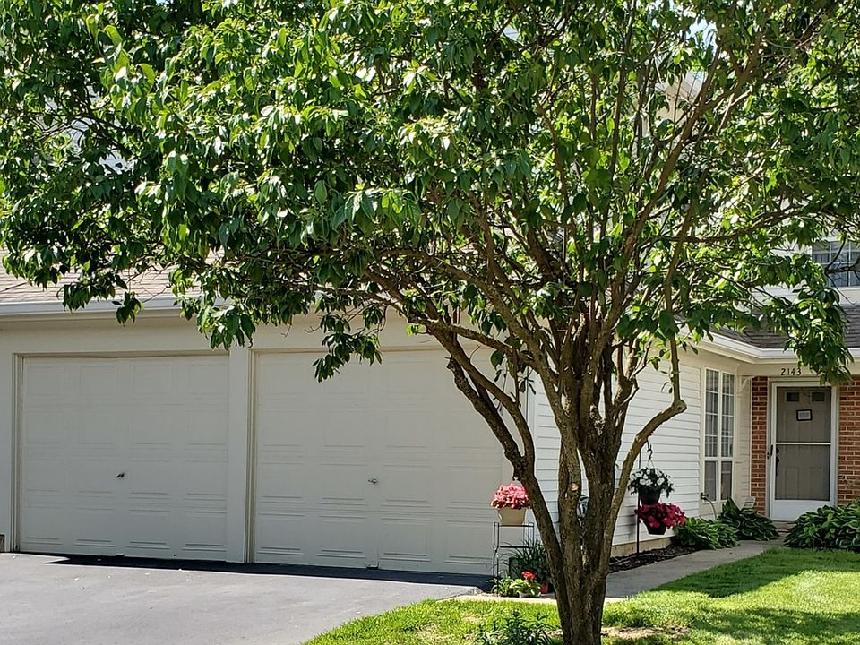 1st image of 2143 Stirling Ct #2143