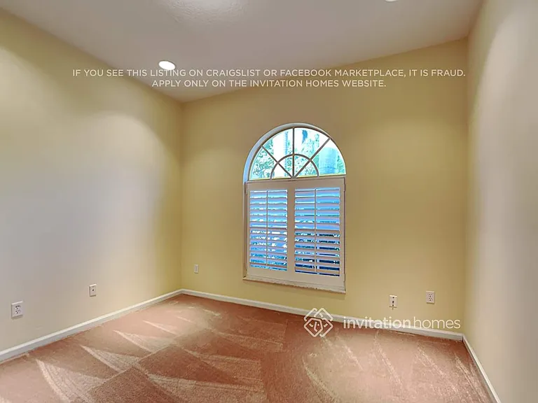 13512 Carrick Green Ct — Photo 11