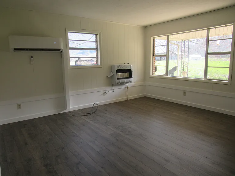 17 Clinton Ln — Photo 13