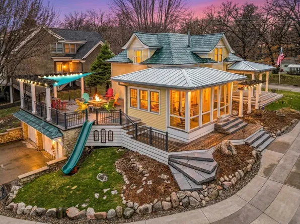 6509 Belmore Ln, Hopkins, MN 55343