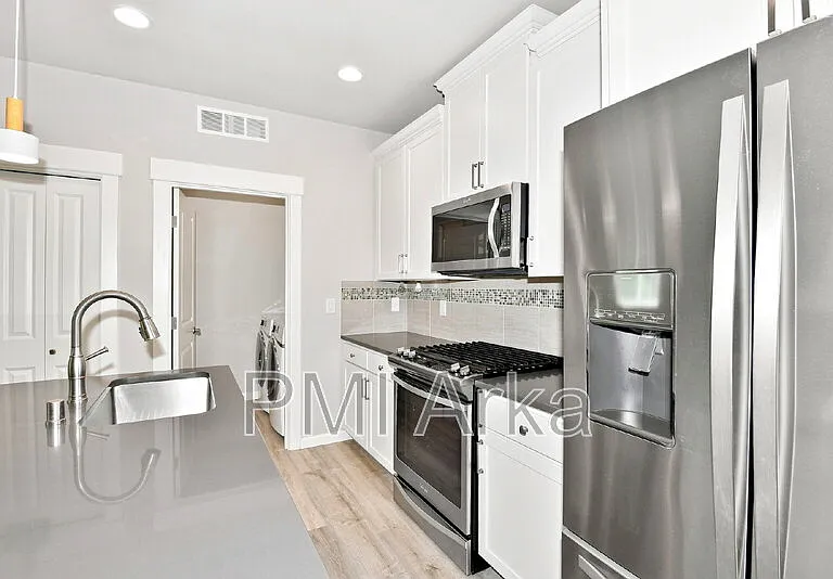 7423 Better Way SE #105 — Photo 7