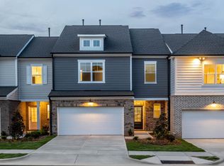 2018 Paris View Dr, Cary, NC 27519