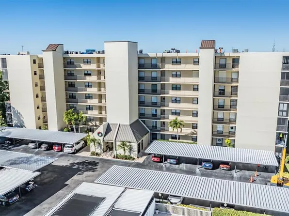 3200 Cove Cay Dr Unit 1E, Clearwater, FL 33760