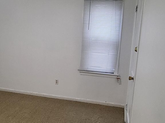 5th image of 813 Leblanc St