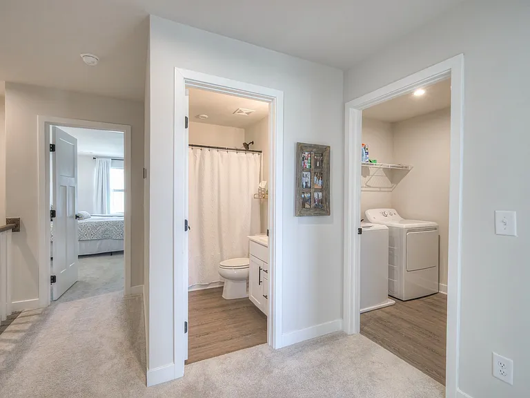 2013 Walnut Ln — Photo 32