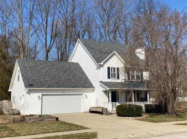 3229 W Woodhaven Dr, Bloomington, IN 47403