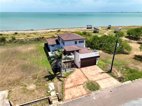 1614 N Shore Dr, Port Isabel, TX 78578