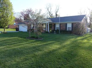 111 Shetland Ln, Versailles, KY 40383