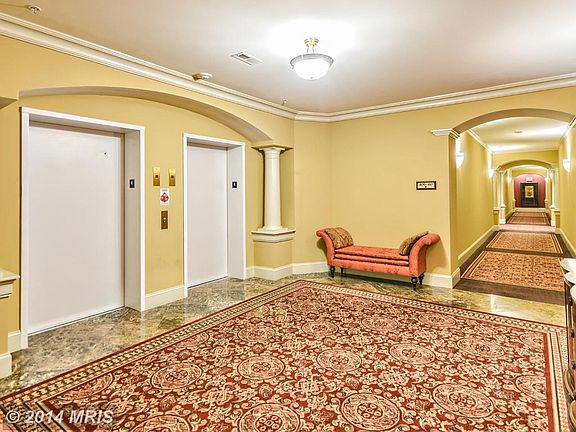 4th Floor Elevator Area