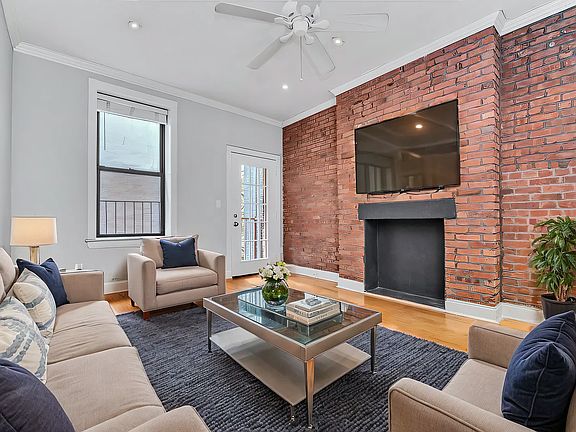 3rd image of 40 Avenue B APT 4W