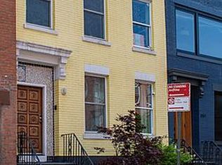 249 Hoyt St #1, Brooklyn, NY 11217