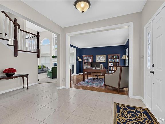 4th image of 9326 Caddyshack Cir