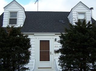 513 N Ellsworth Ave, Villa Park, IL