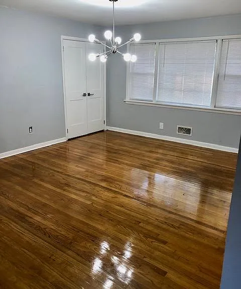 2440 Edgewater Dr SW — Photo 8
