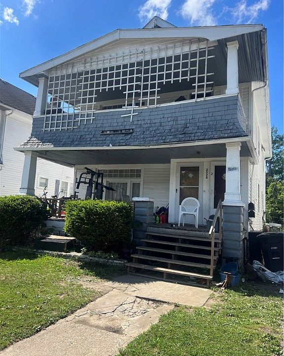 1st image of 3528 E 114th St