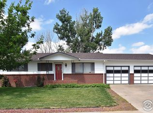 384 10th St, Windsor, CO 80550