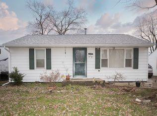 119 N Bond St, Altamont, IL 62411