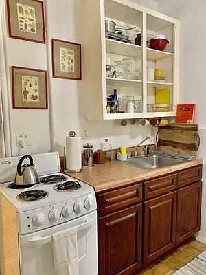 Rented by The Lichy Group, Inc. | media 35