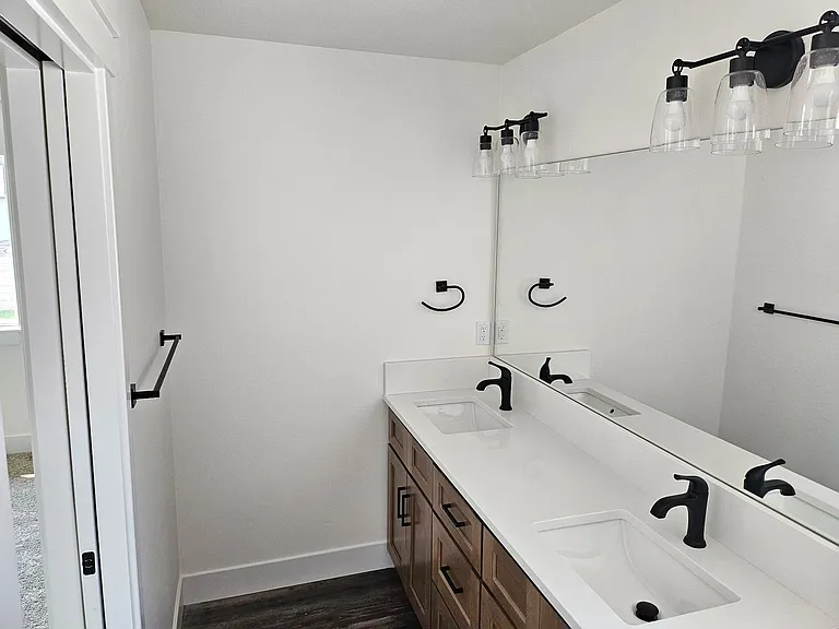 2013 Erin Dr — Photo 16