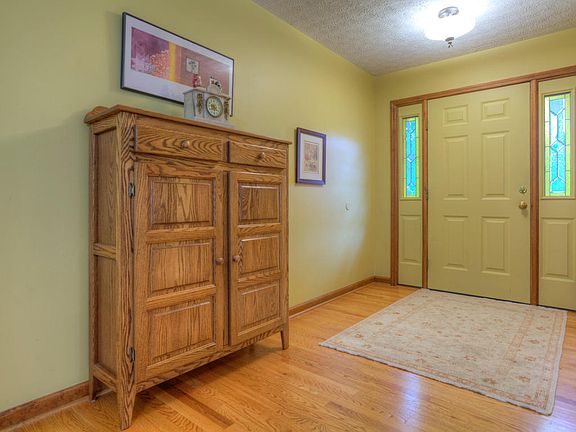 2nd image of 3533 Greywolfe Dr