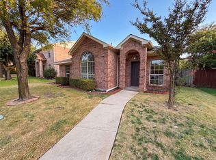1406 Di Orio Dr, Lewisville, TX 75067