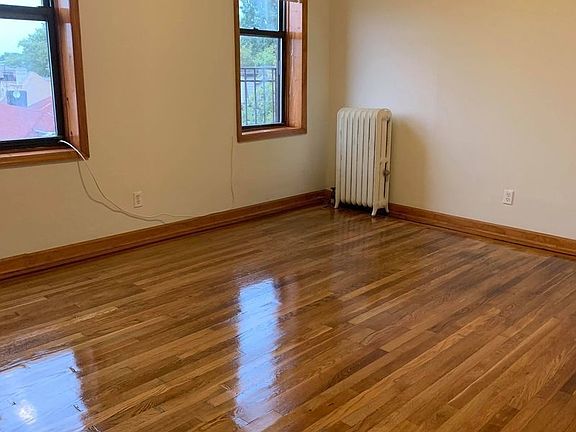 4th image of 1662 Cropsey Ave APT 11A