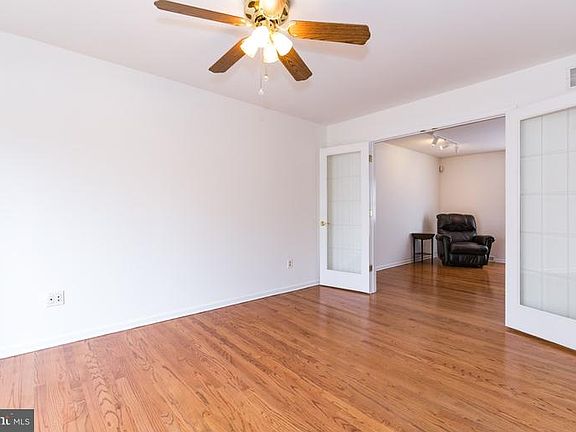 4th image of 902 Sugar Pine Dr