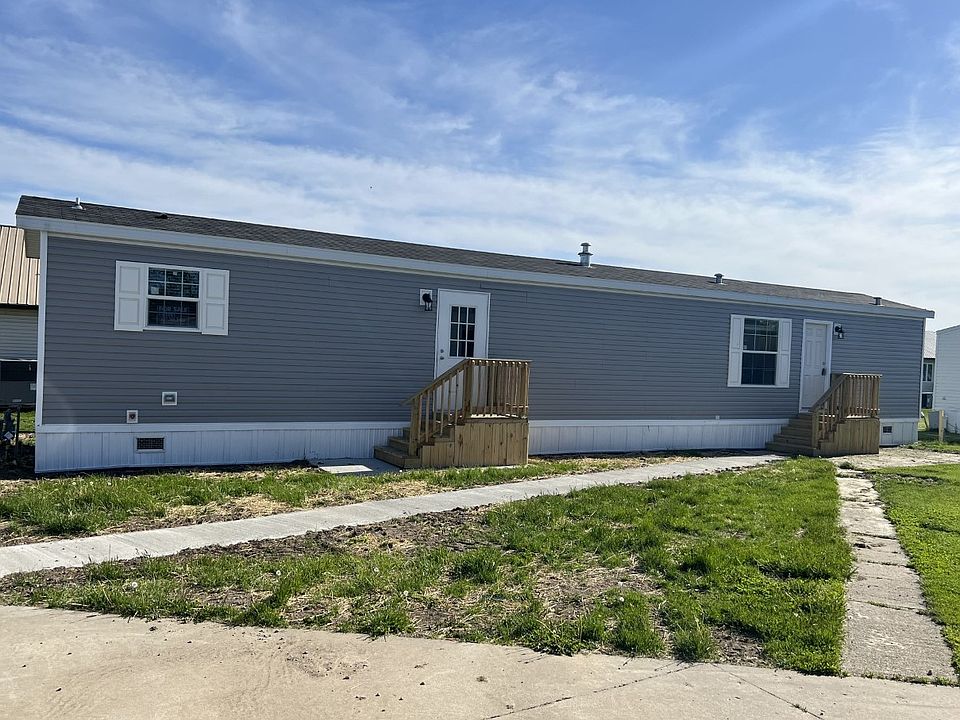 1st image of 706 W Elm St #229