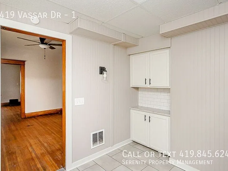 1419 Vassar Dr #1 — Photo 5