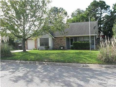Welcome Home to 809 Lavon Drive!