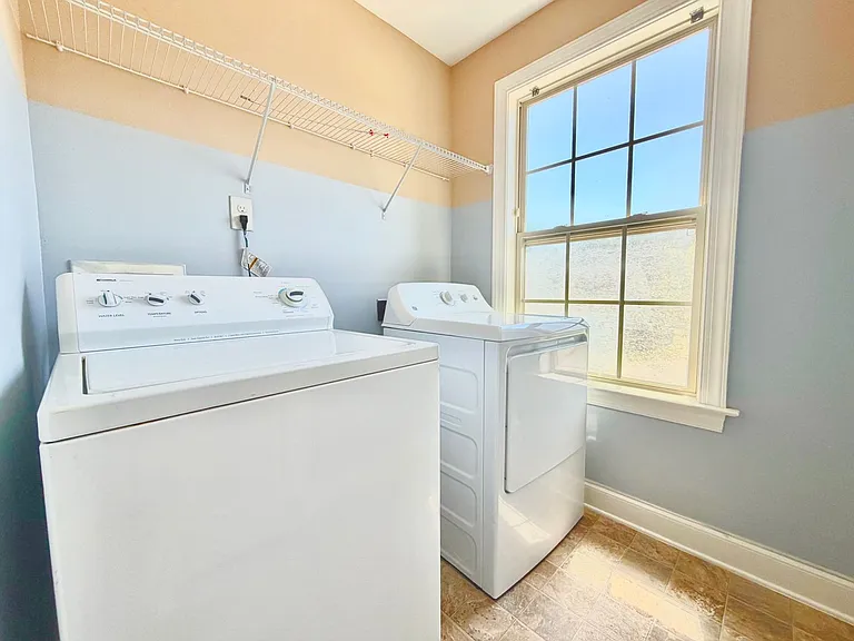4601 Fonso Dr — Photo 33