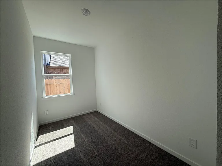 9730 Arrigoni Creek Dr — Photo 16