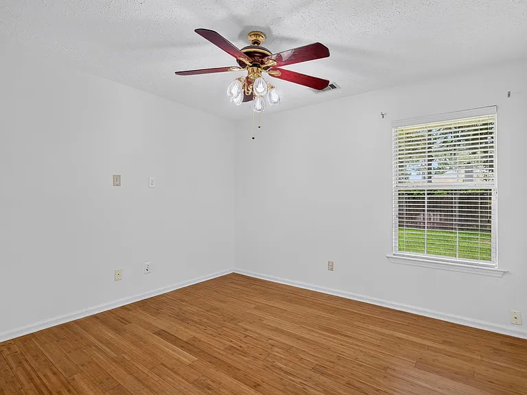 6523 Concord Rd — Photo 36