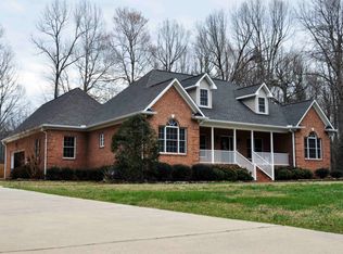 5742 Laurel Ridge Dr, Snow Camp, NC 27349