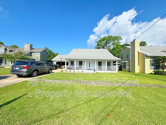4th image of 213 Dolphin Estates Ct