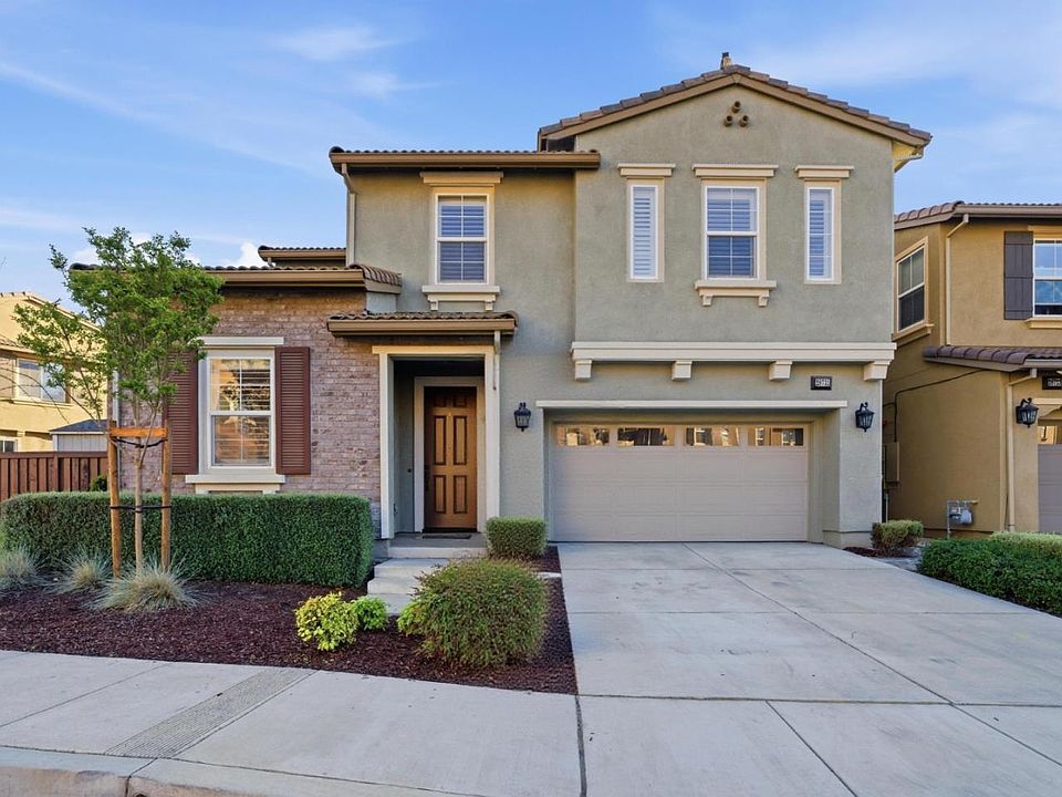 1st image of 28731 Vista Grande Dr