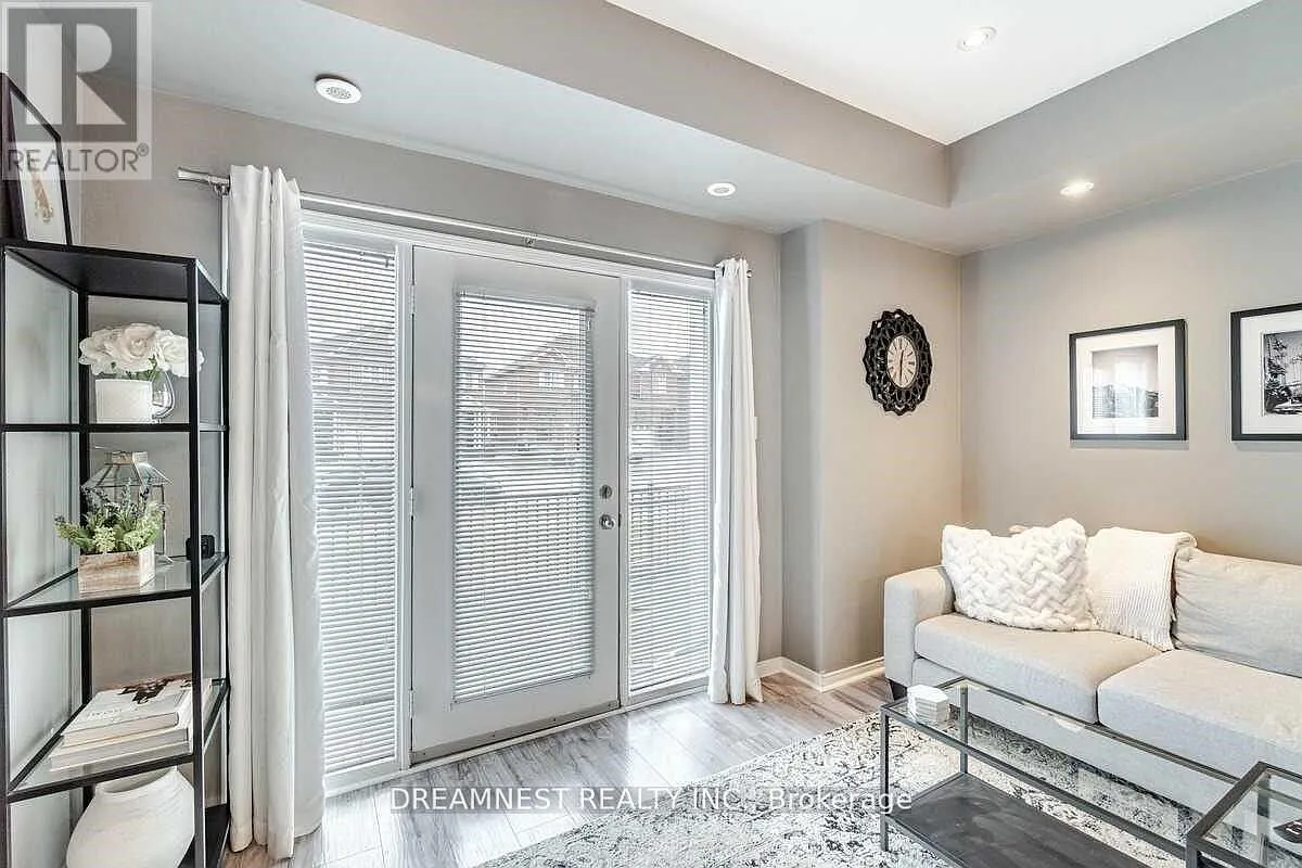 1 bed, $2,350 — Photo 3