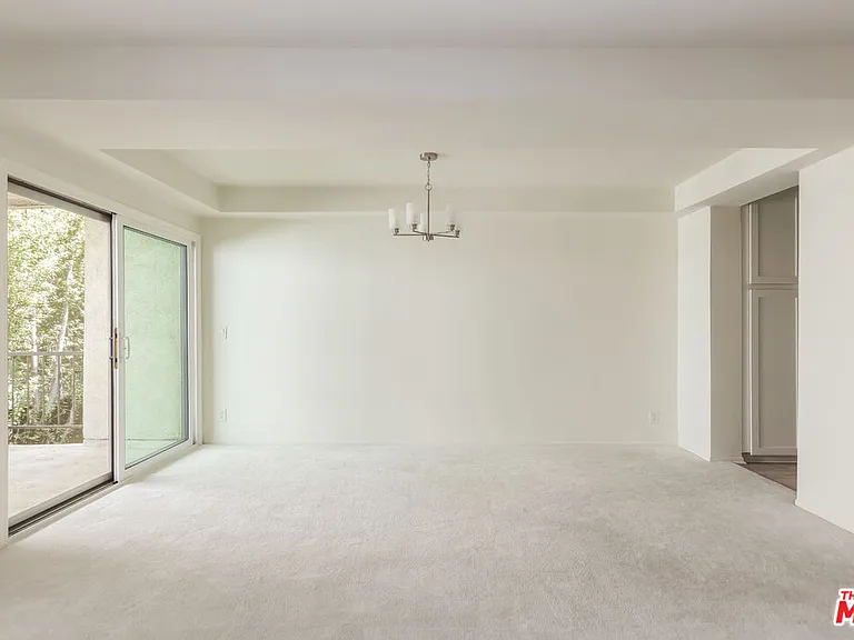11789 Montana Ave #9 — Photo 8