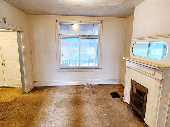 3rd image of 1708 Lincoln Ave