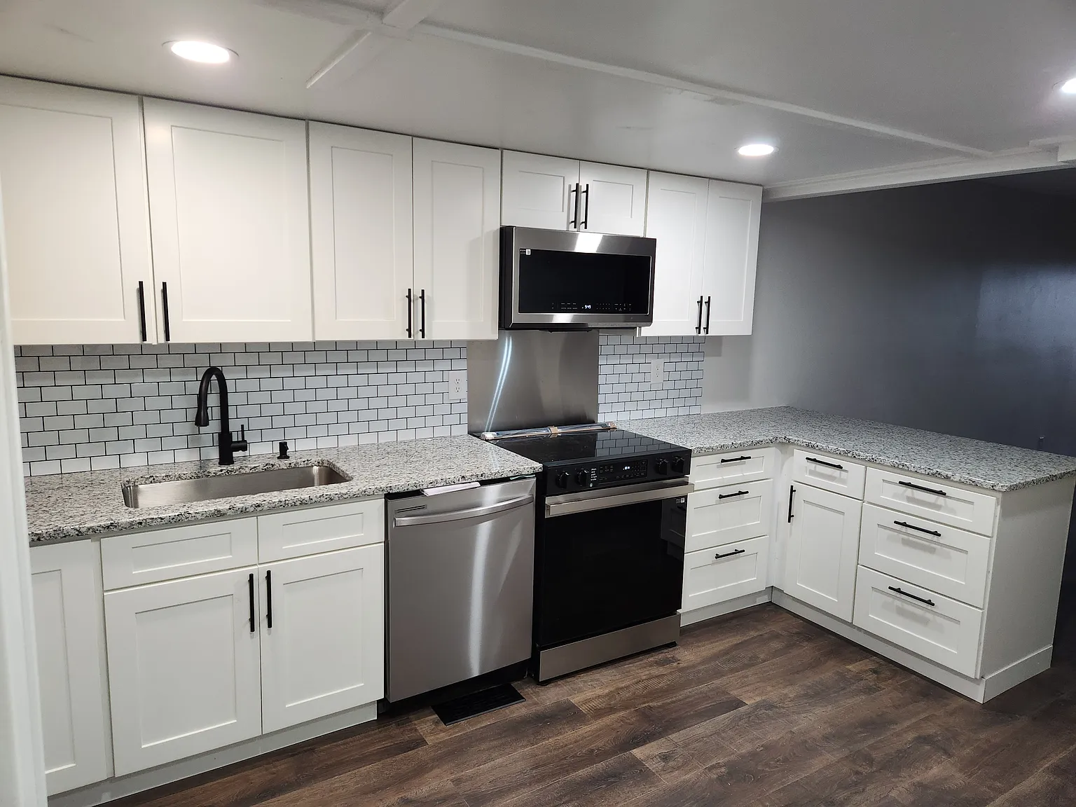 3 bed, 2.5 bath, 1536 sqft, $2,600 — Photo 4