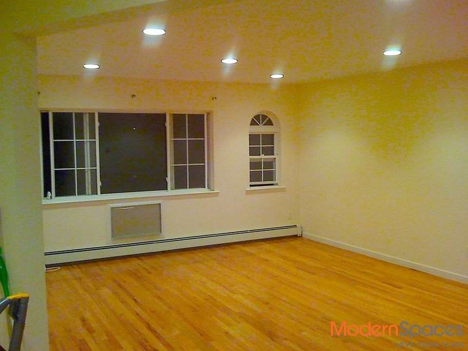 1st image of 1923 76th St #2