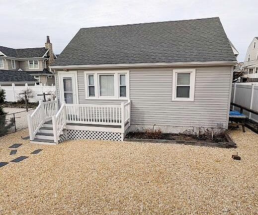 2nd image of 5 1/2 New Brunswick Ave