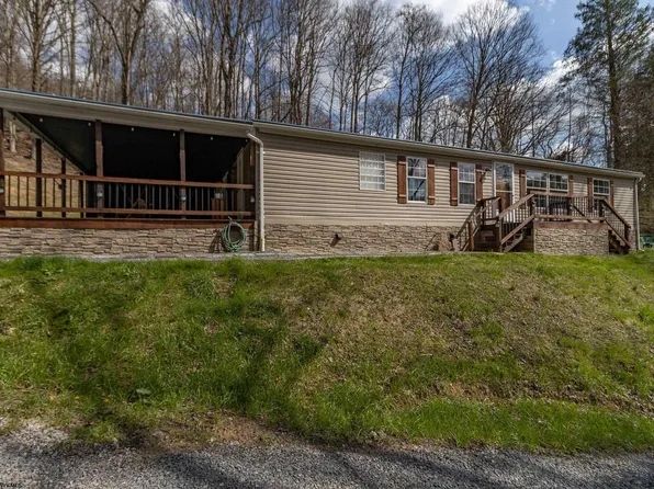 78 Hannah St, Clarksburg, WV 26301