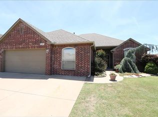 1601 W Vicksburg St S, Broken Arrow, OK 74011