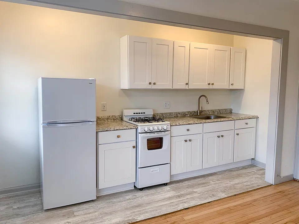 Renovated Studio Kitchen