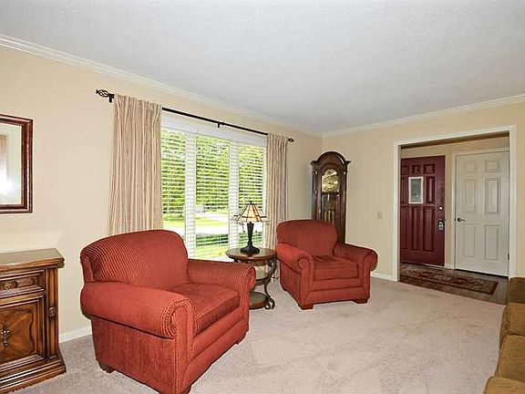2nd image of 7326 Hidden Valley Dr